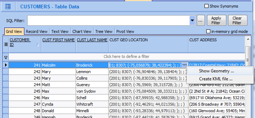 Data Content Ansicht der Tabelle CUSTOMERS mit geöffnetem Kontextmenü für Spatial Columns